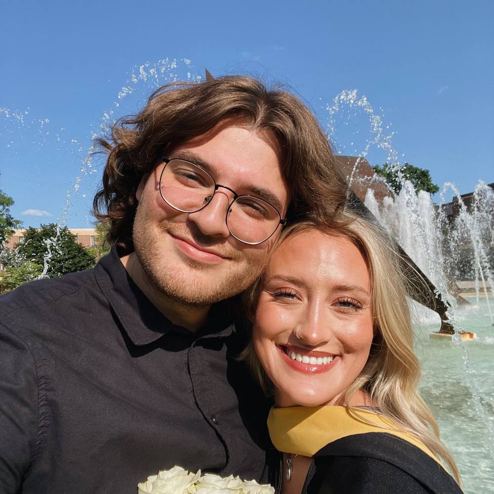 Meet your Posher, Lorenzo